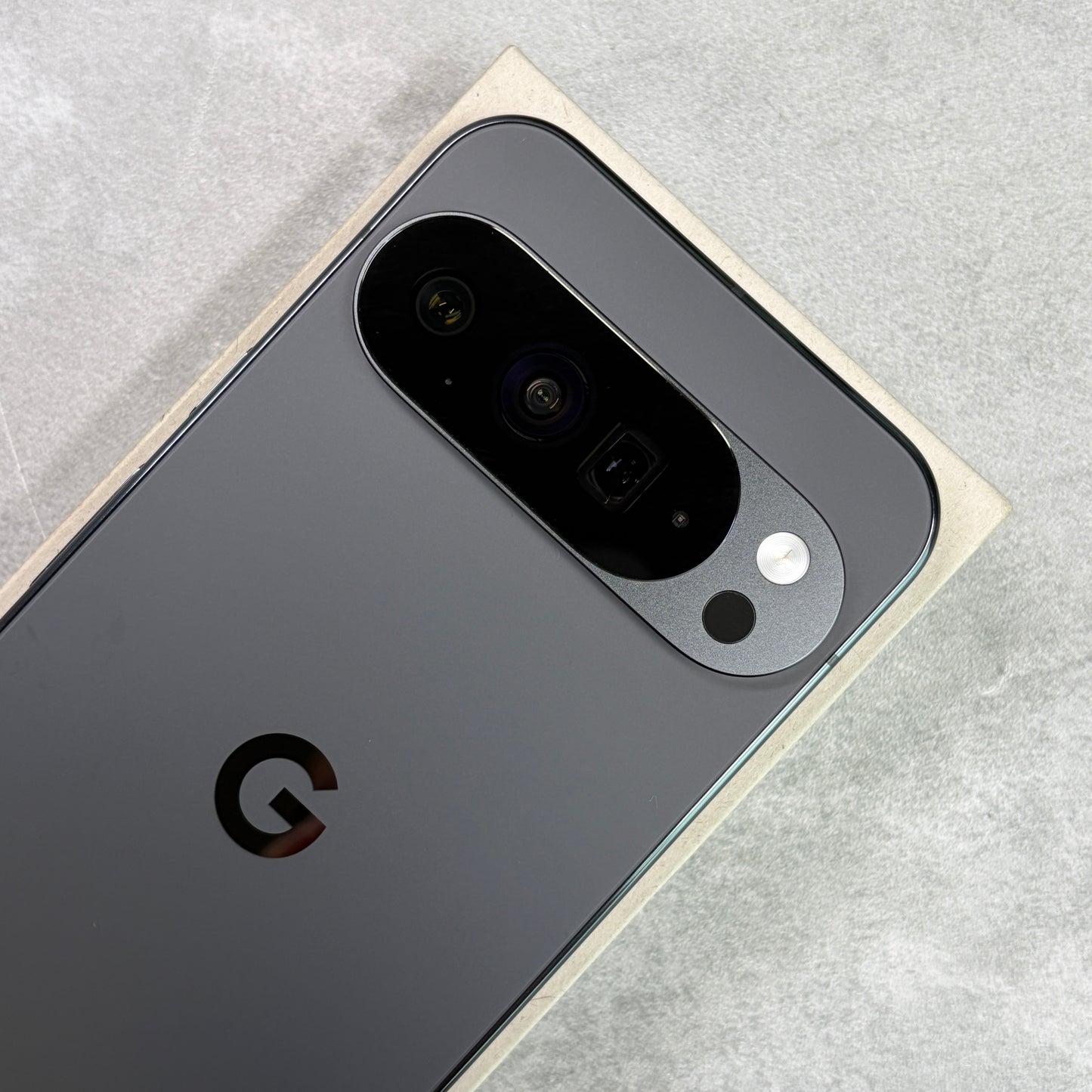 Google Pixel 10 Pro XL Obsidian (Unlocked)