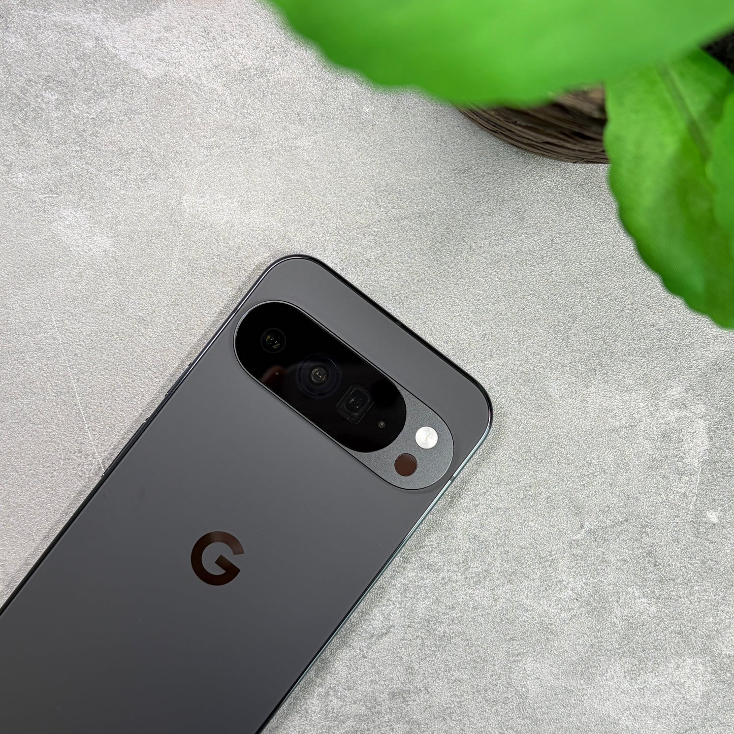 Google Pixel 10 Pro XL Obsidian (Unlocked)