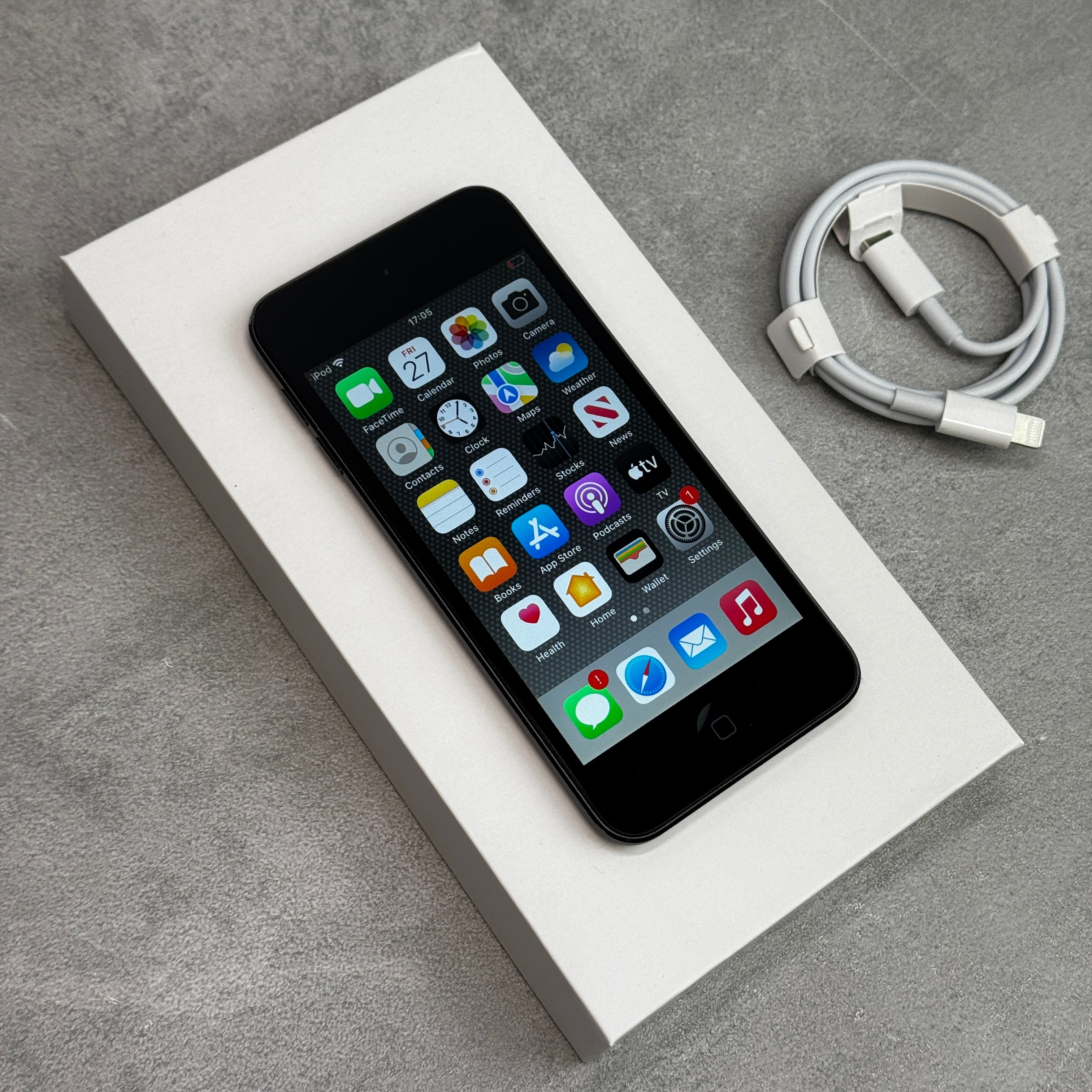 Apple iPod Touch (第7世代) 32GB スペースグレー ShopApple iPod Touch 7th Gen 32GB Space Grey (Imperfect