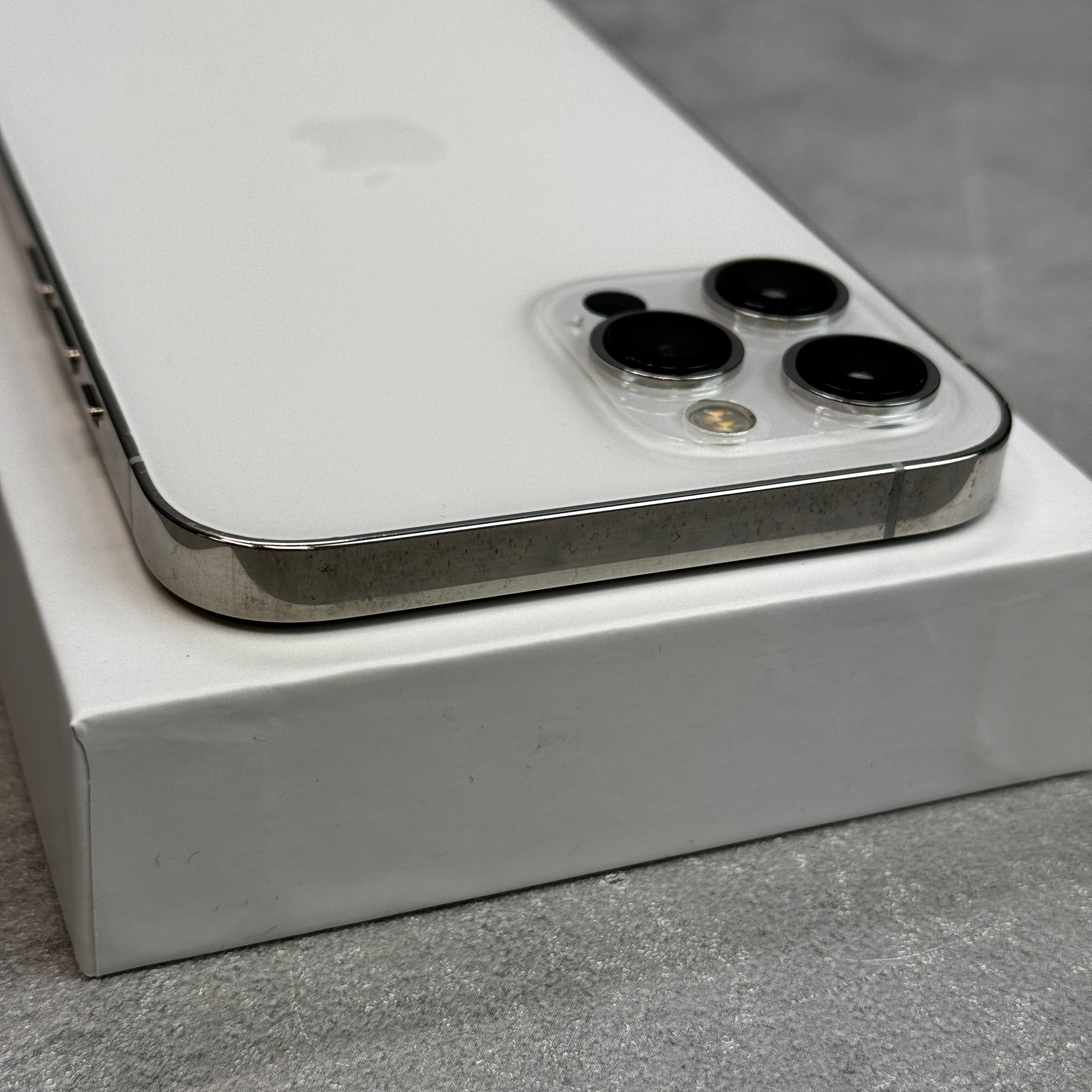 Shop Apple iPhone 12 Pro Max 128GB White (Imperfect) | Refurbished