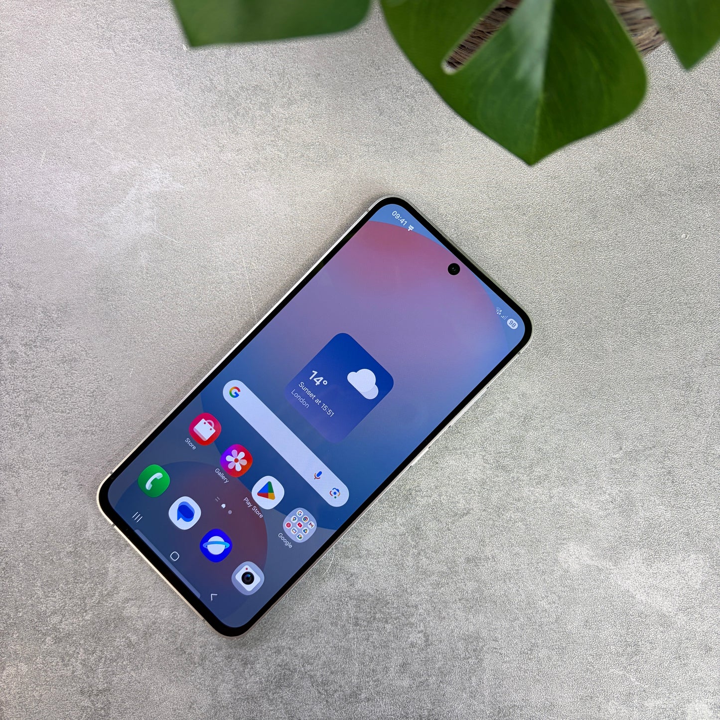 Samsung Galaxy S24 FE Blue (Unlocked)