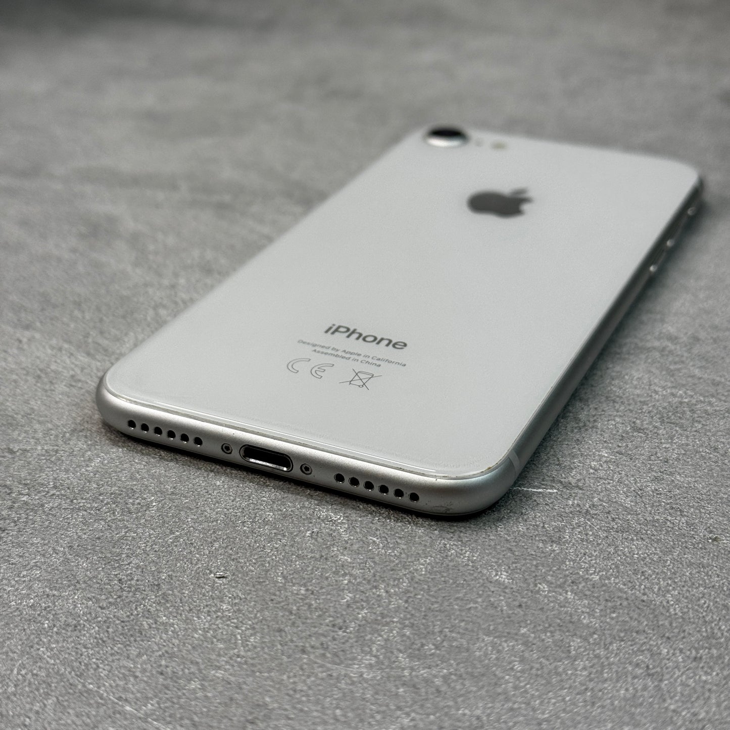 Apple iPhone 8 64GB Silver (Unlocked)