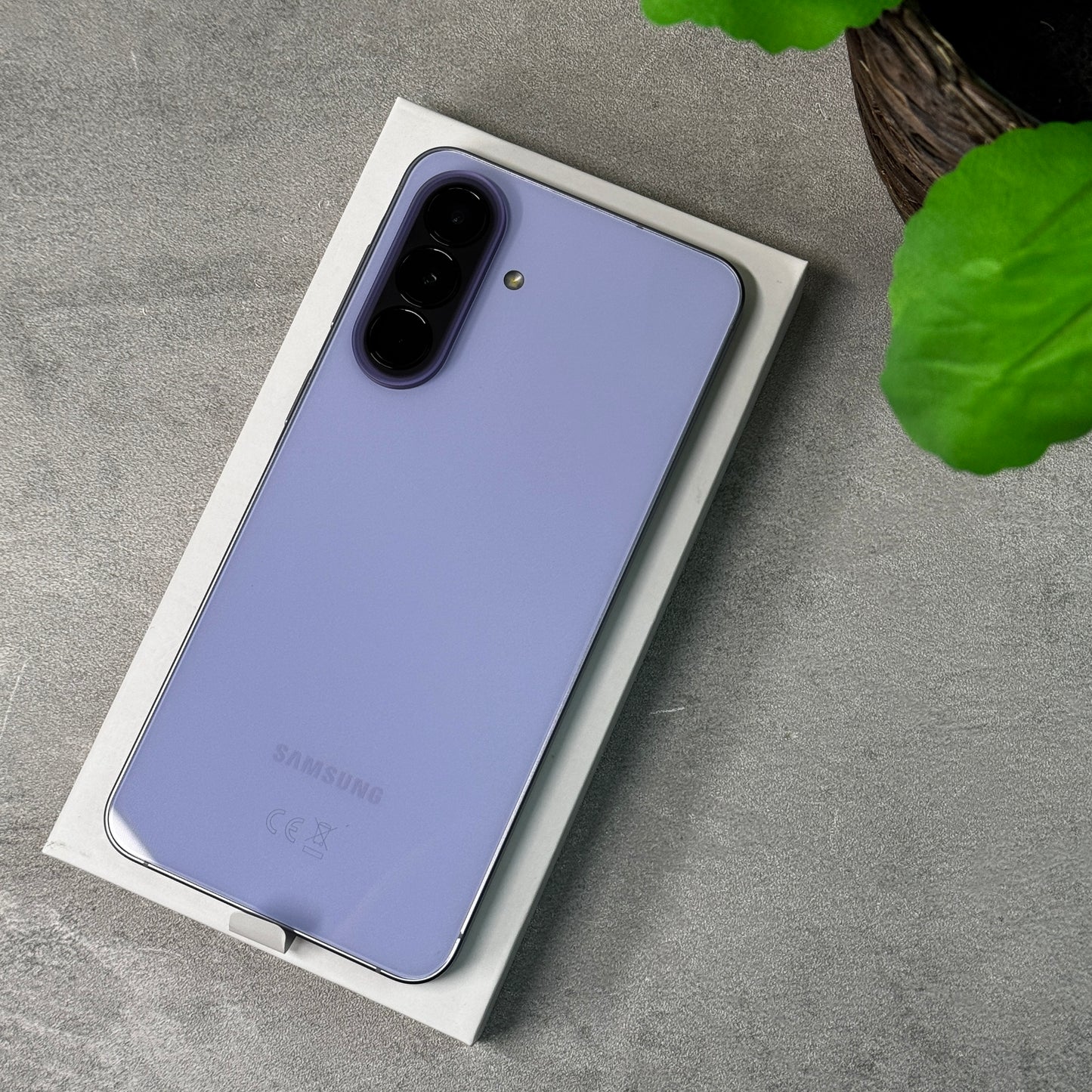 Samsung Galaxy A57 5G Awesome Lilac (Unlocked)