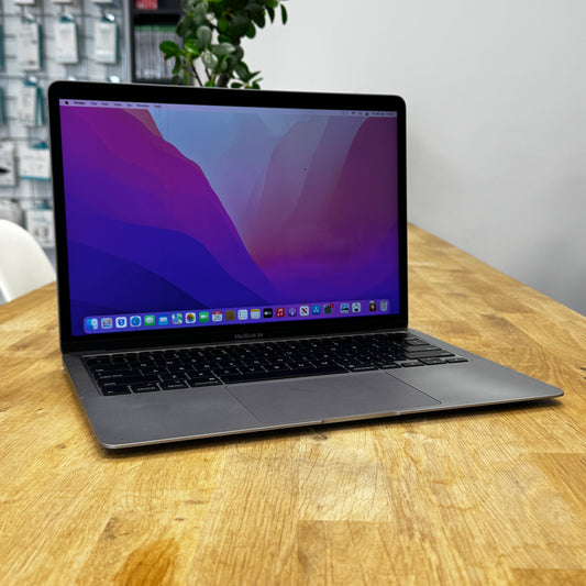 Apple Macbook Air 256GB Grey (Unlocked) (LCD Imperfection)