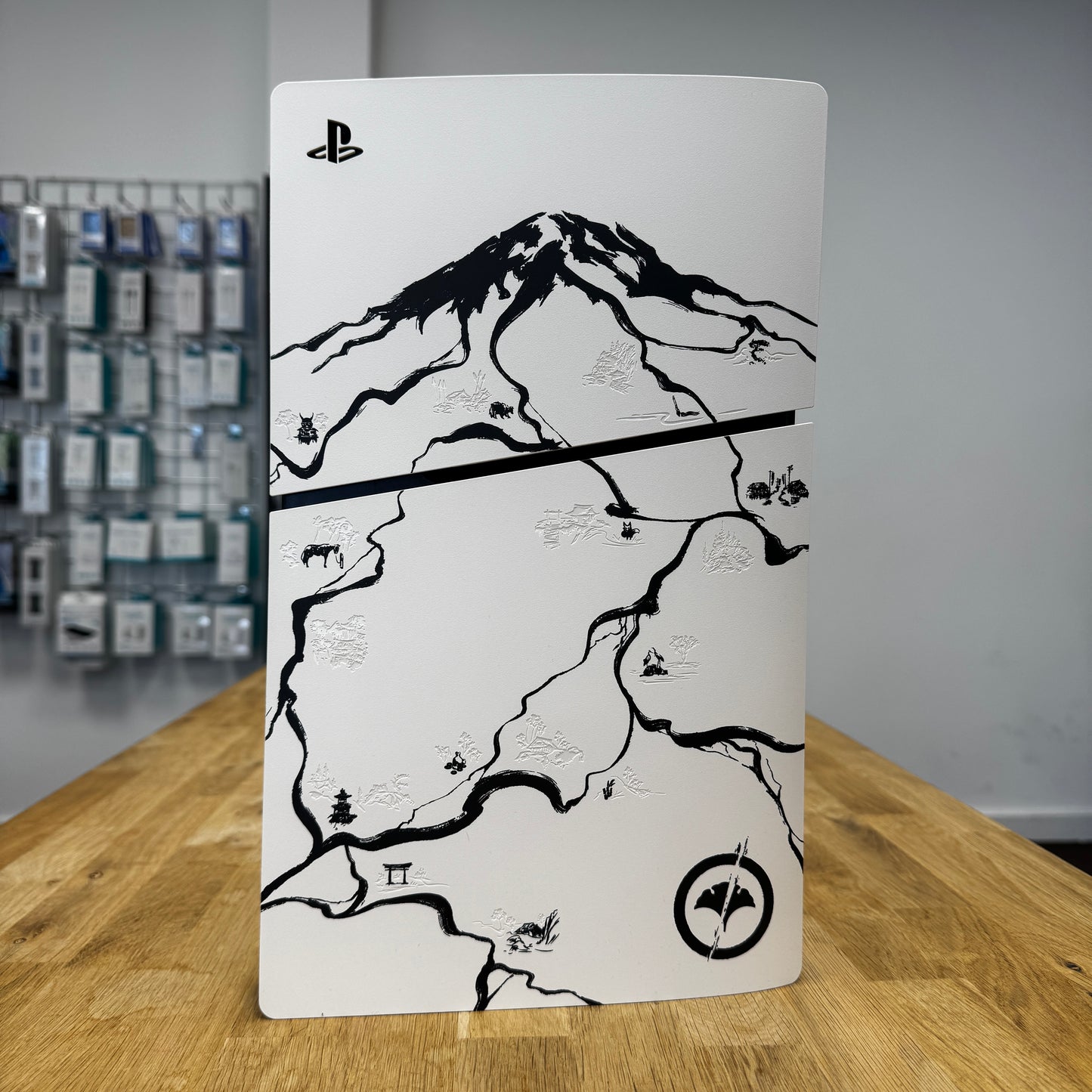 Sony PlayStation 5 Slim Disc Edition 1TB (Ghost of Yotei Limited Edition)