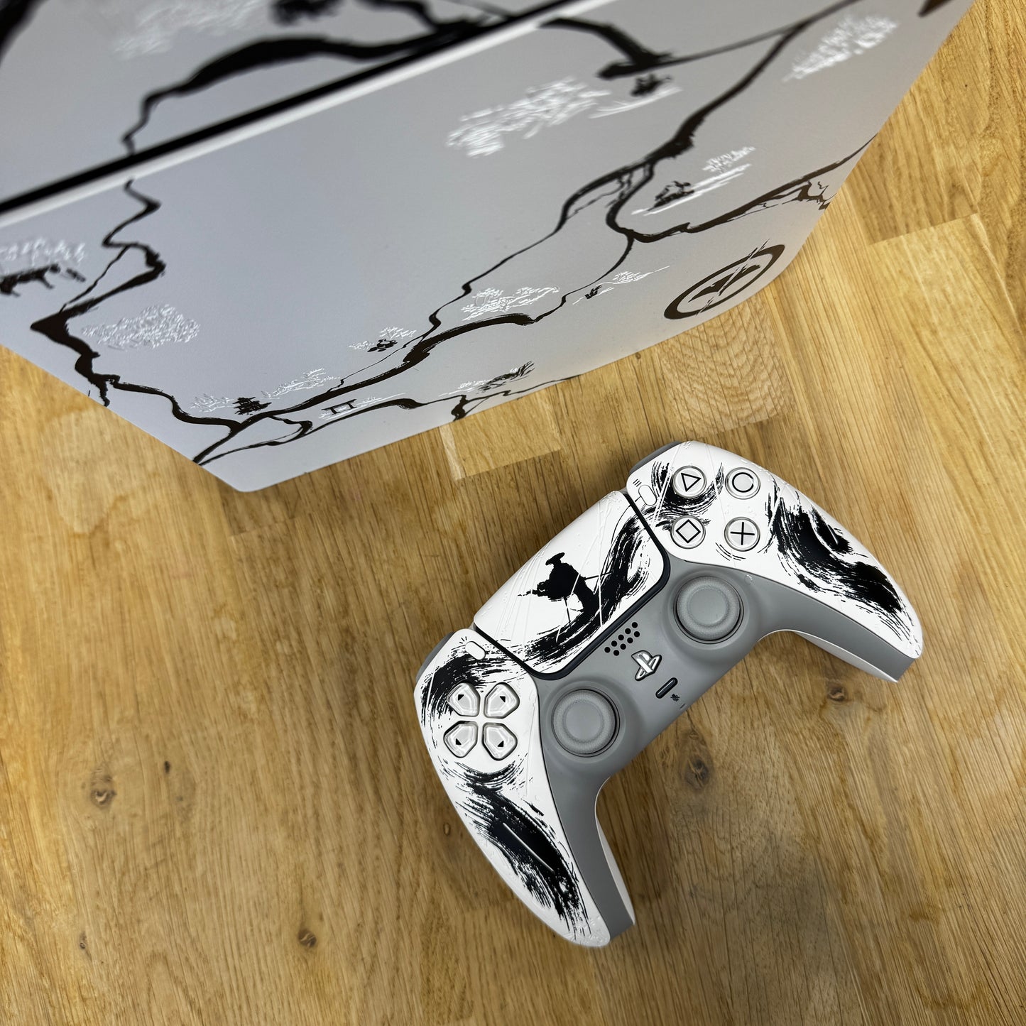 Sony PlayStation 5 Slim Disc Edition 1TB (Ghost of Yotei Limited Edition)
