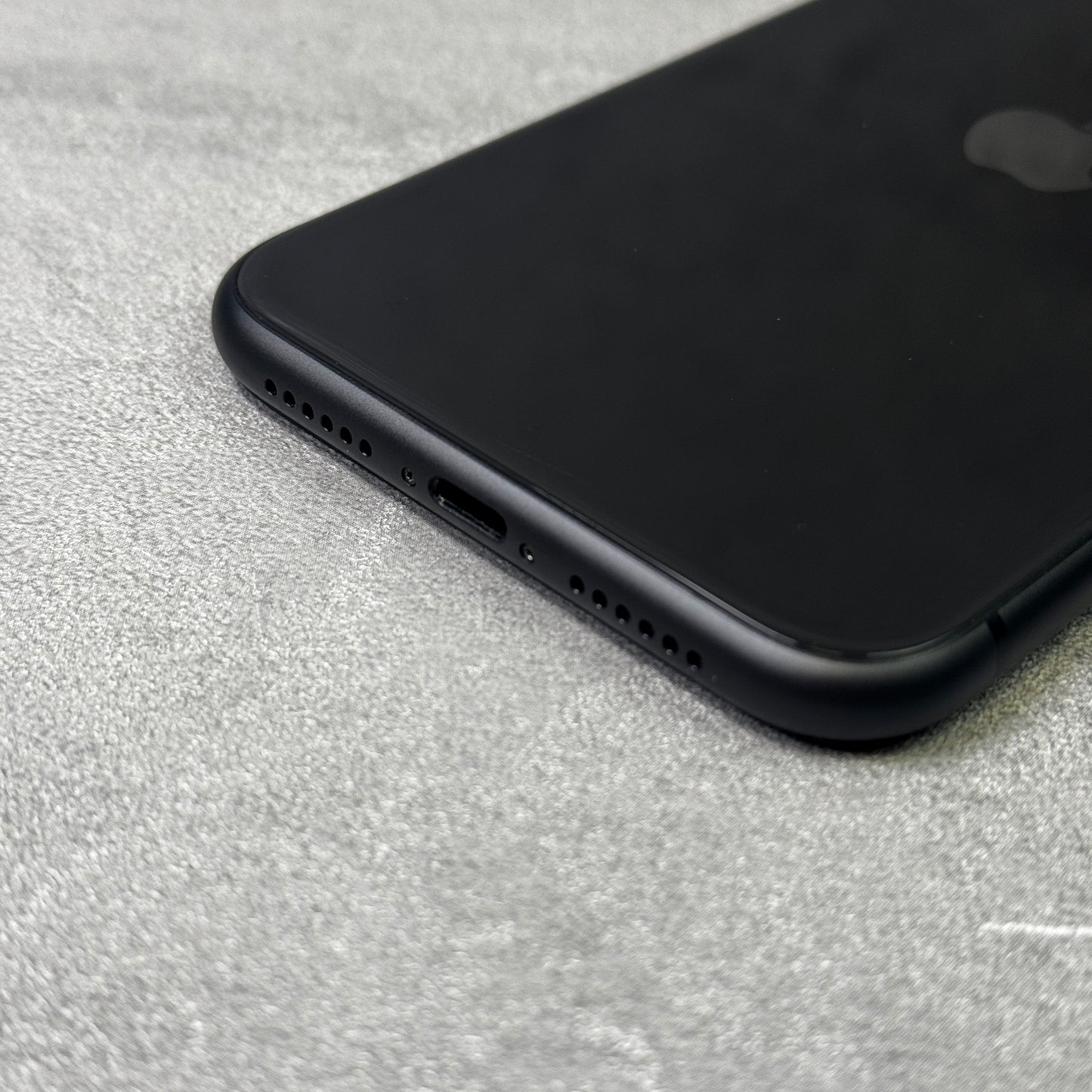Apple iPhone 11 64GB Black (Unlocked)