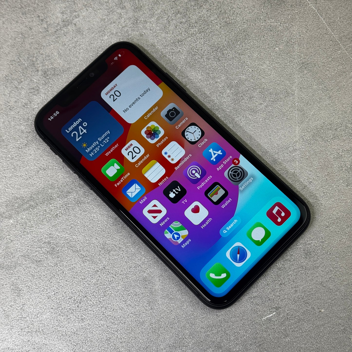 Apple iPhone 11 64GB Black (Unlocked)