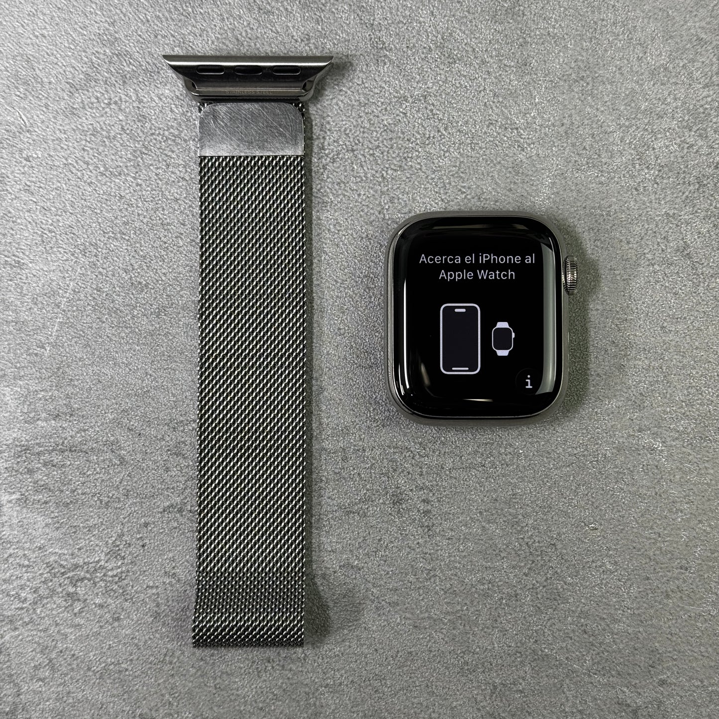 Apple Watch Series 9 41mm GPS Stainless Steel Silver with Apple Milanese Loop(Unlocked)