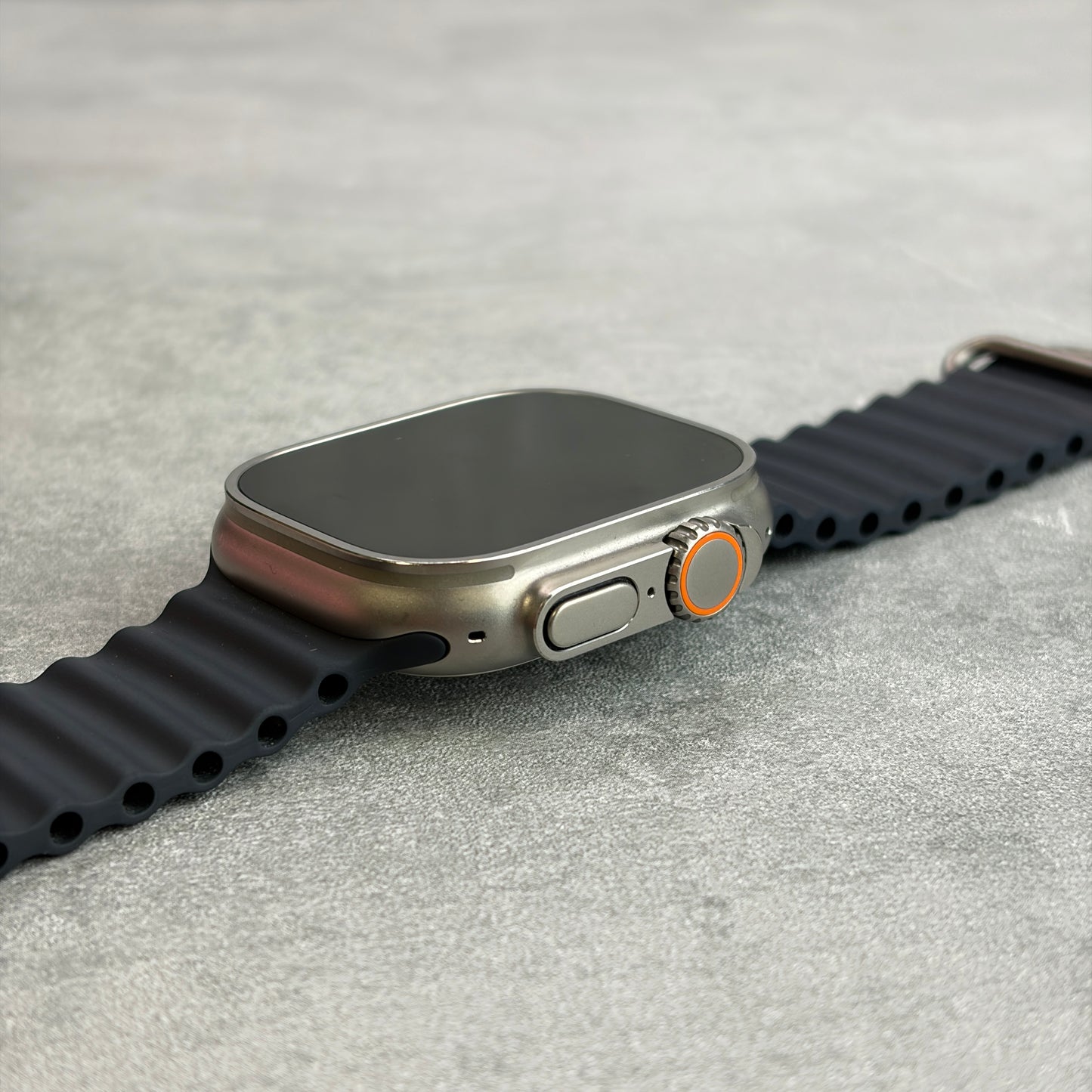 Apple Watch Ultra 49mm Titanium (GPS + Cellular)