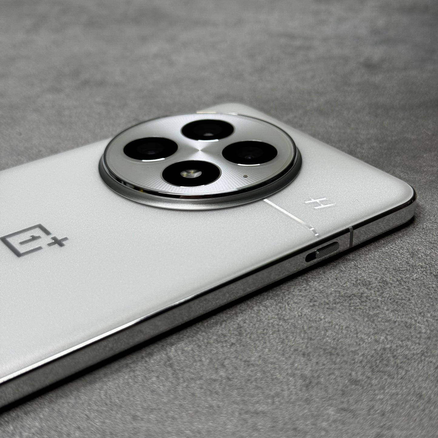 OnePlus 11 White (Unlocked)