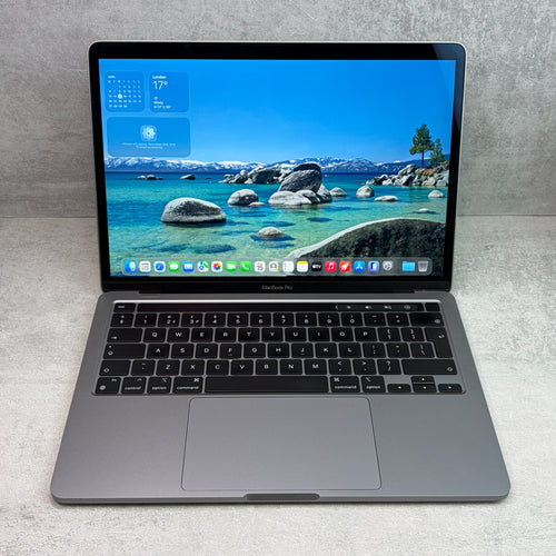 Apple MacBook Pro 13.3" 2022 Space Grey / M2 Chip / 256GB SSD