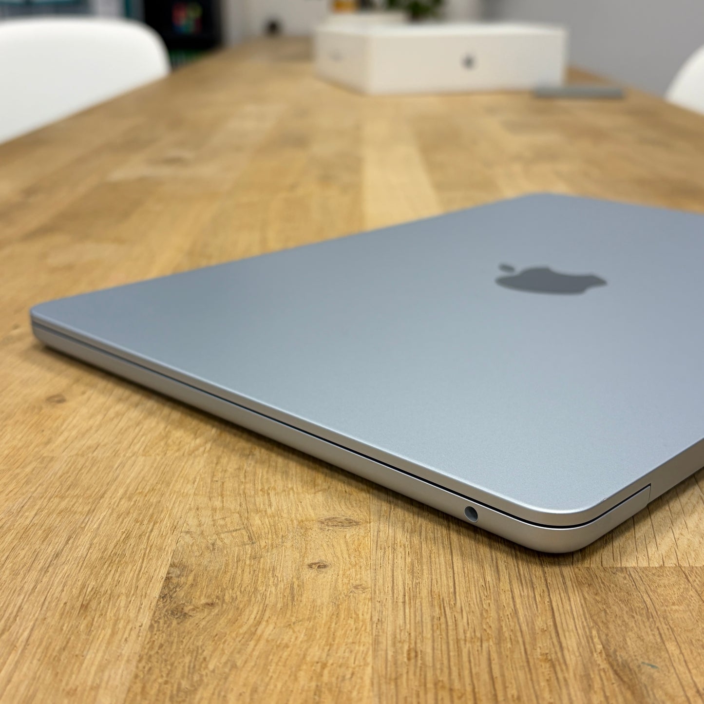 Apple MacBook Air 13-Inch M4 (2025) 512GB Sky Blue