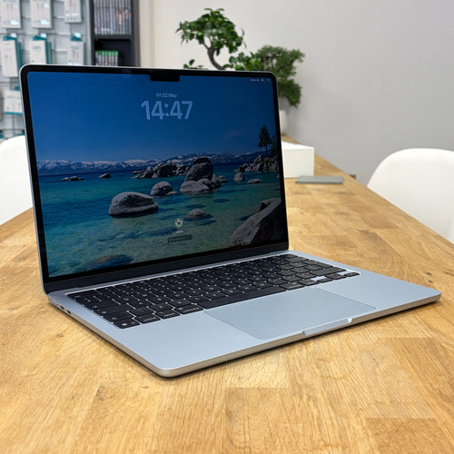 Apple MacBook Air 13-Inch M4 (2025) 512GB Sky Blue