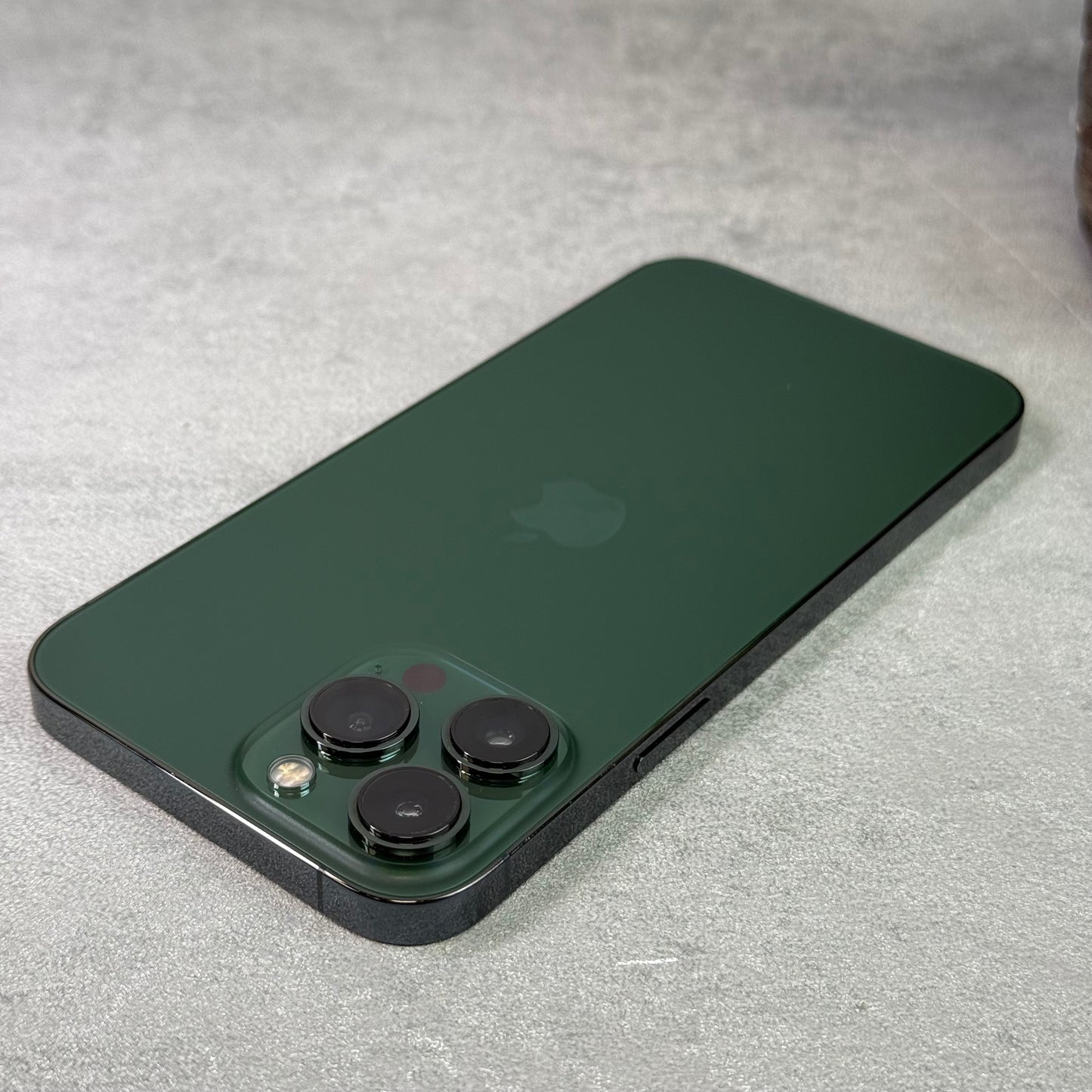 Apple iPhone 13 Pro Max Alpine Green (Unlocked)