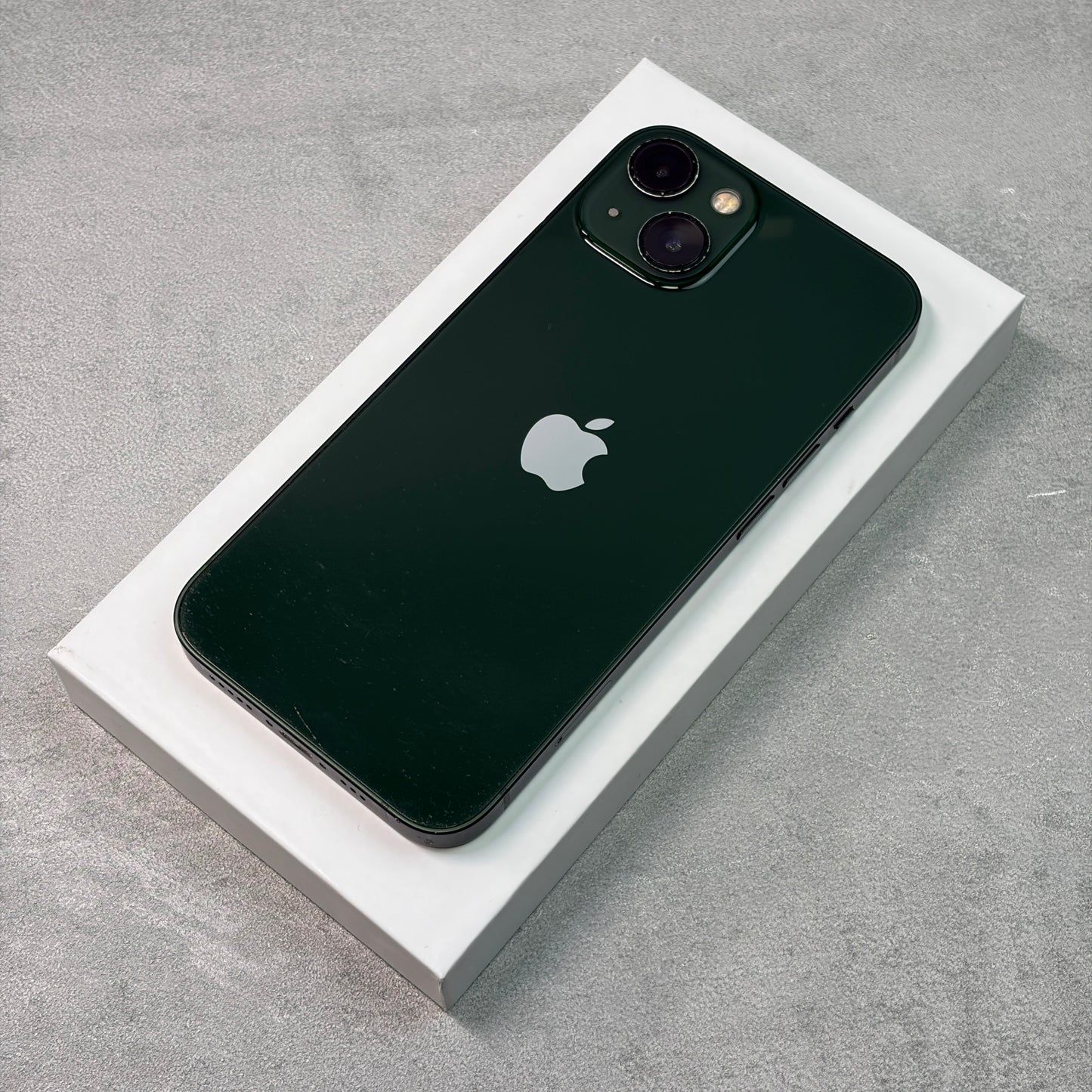 Apple iPhone 13 128GB Green (Unlocked)