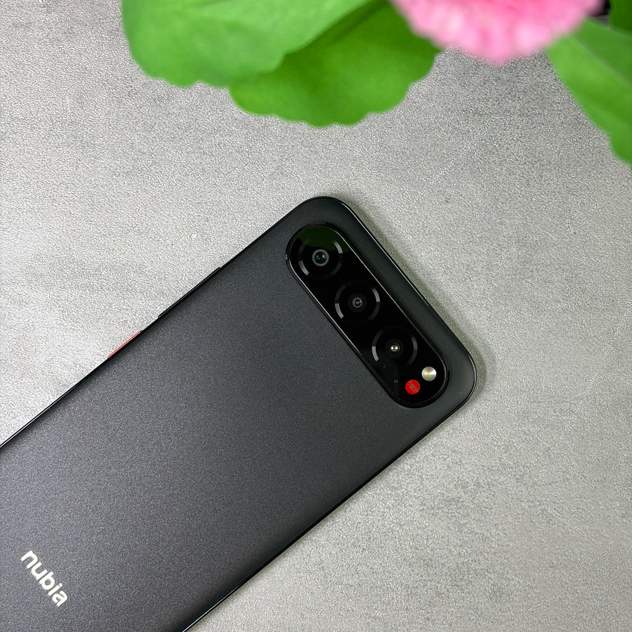 Nubia Air Titanium Black (Unlocked)