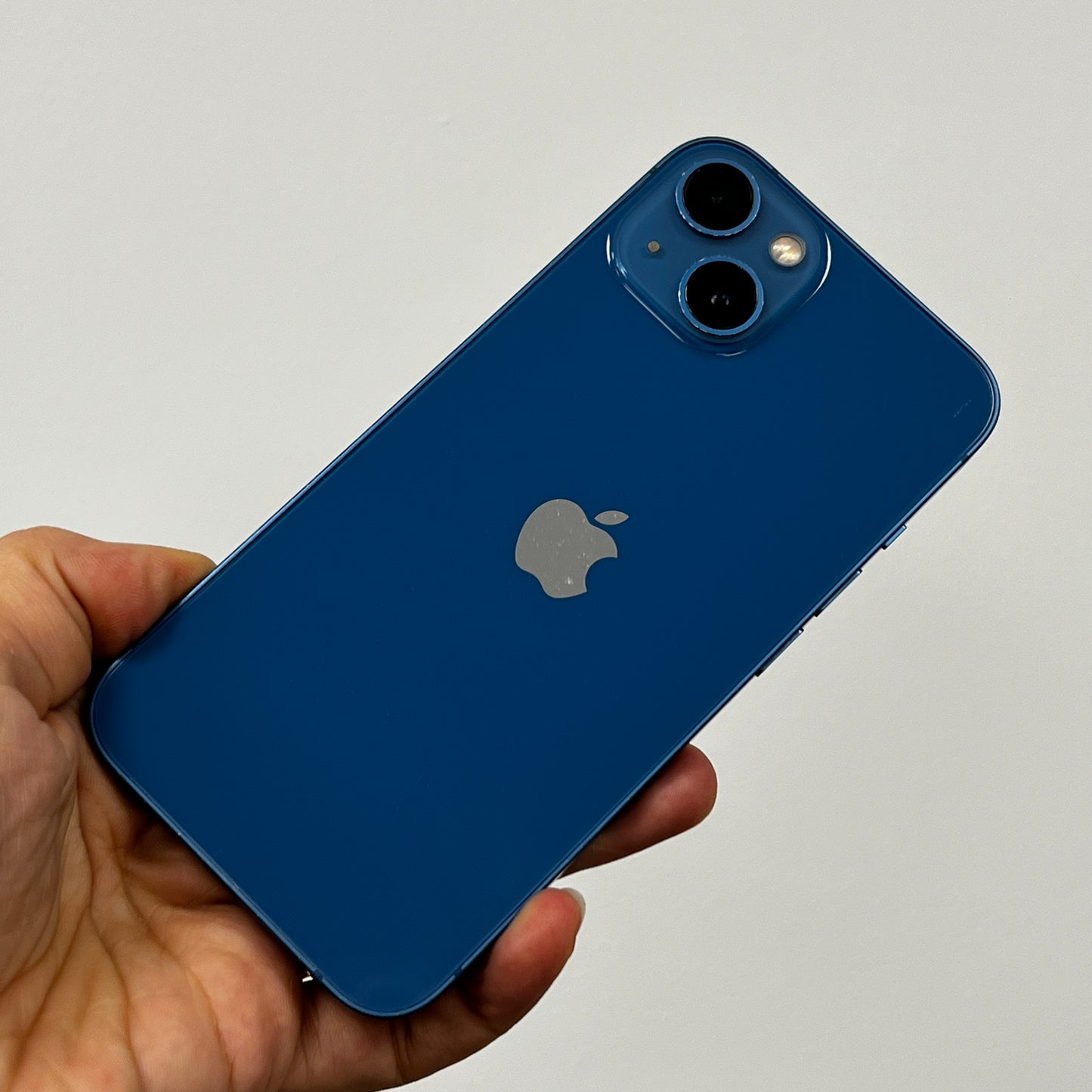 Apple iPhone 13 128GB Blue (Unlocked) (OUTLET)