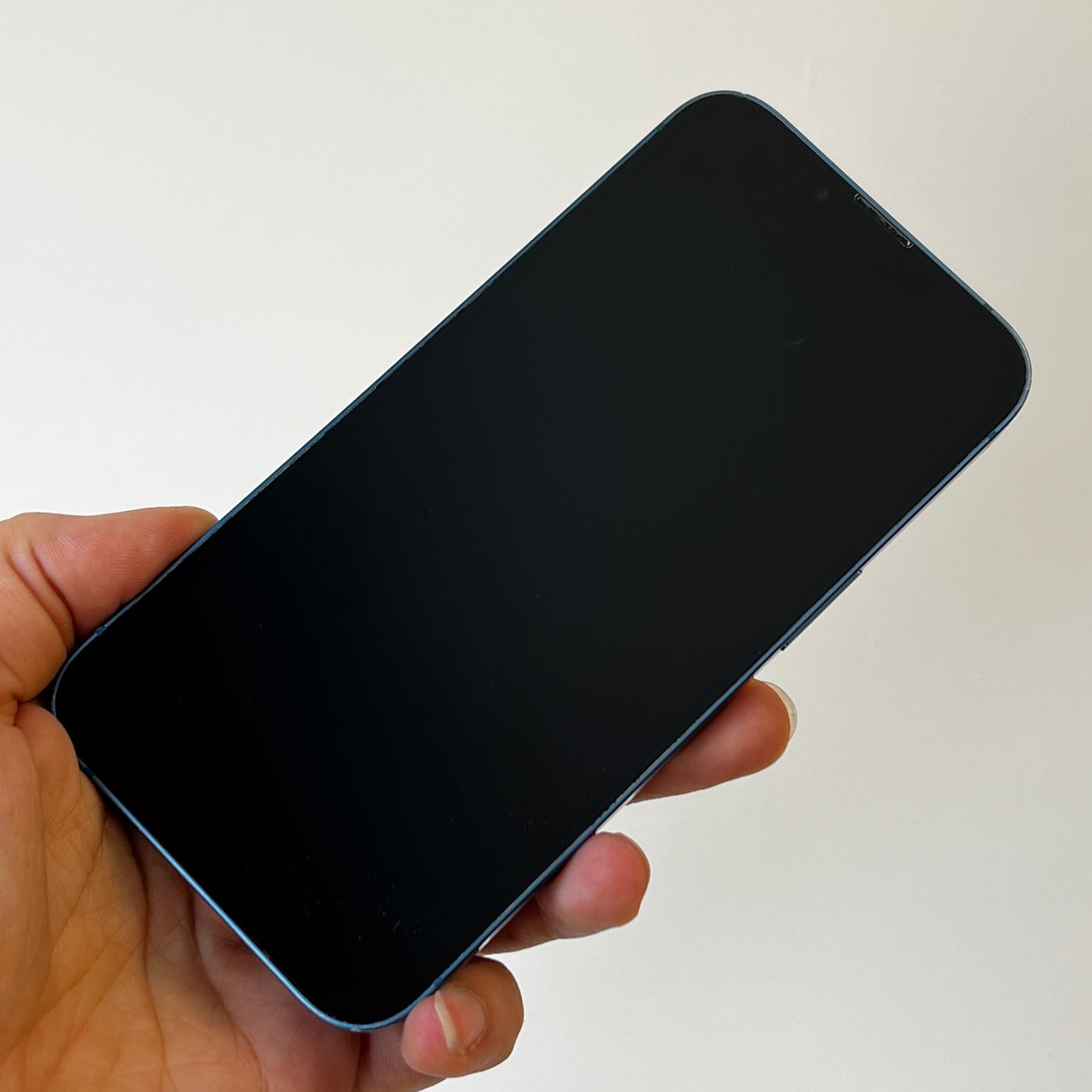 Apple iPhone 13 128GB Blue (Unlocked) (OUTLET)