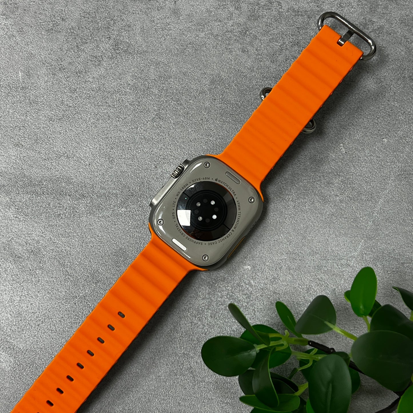 Apple Watch Ultra 2 49mm with Grey Loop (GPS + Cellular)
