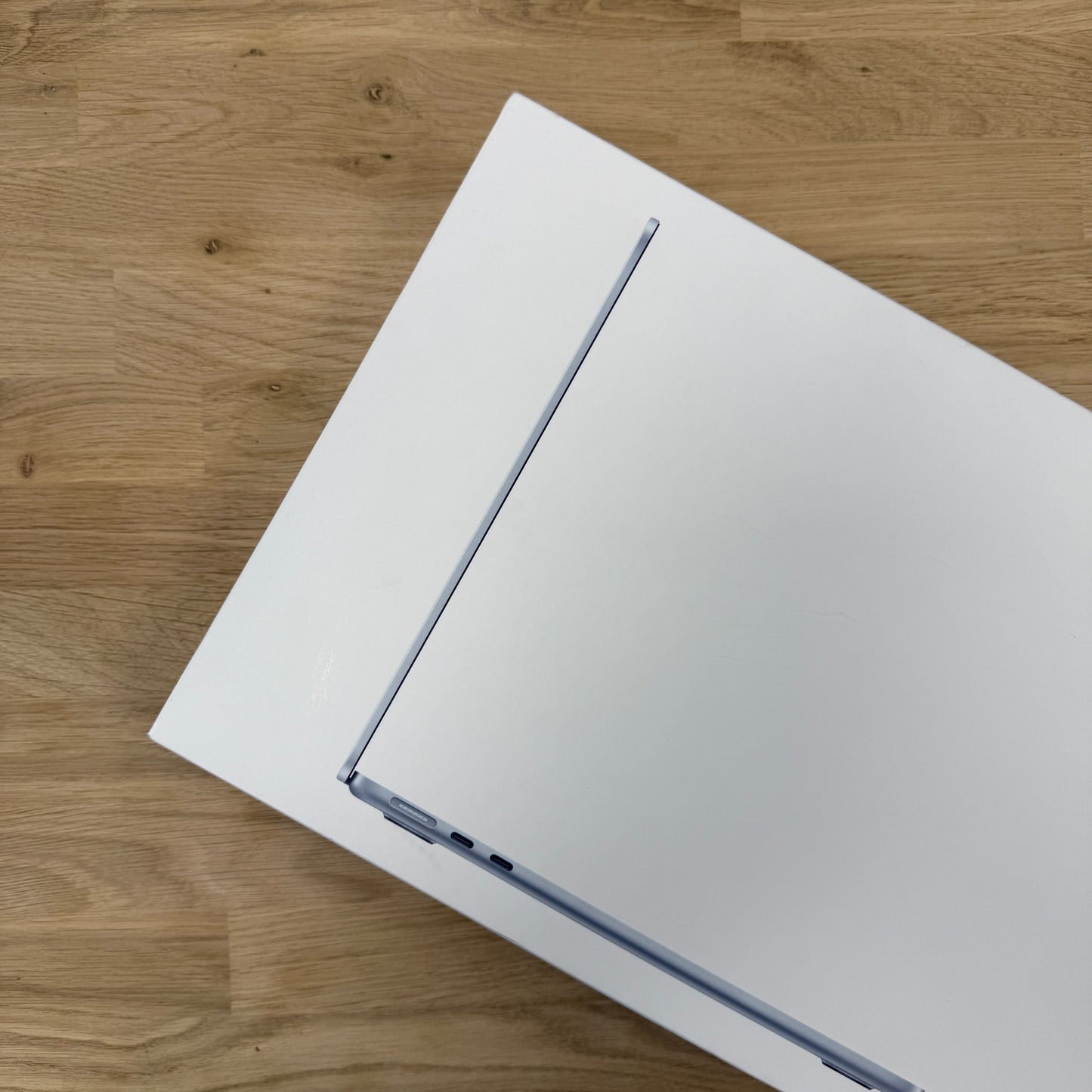 Apple MacBook Air 13-Inch M4 (2025) 256GB Sky Blue | 16GB (Boxed)