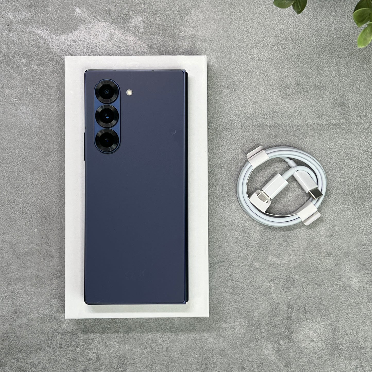 Samsung Galaxy Z Fold6 Blue 512GB (Unlocked) *OUTLET*