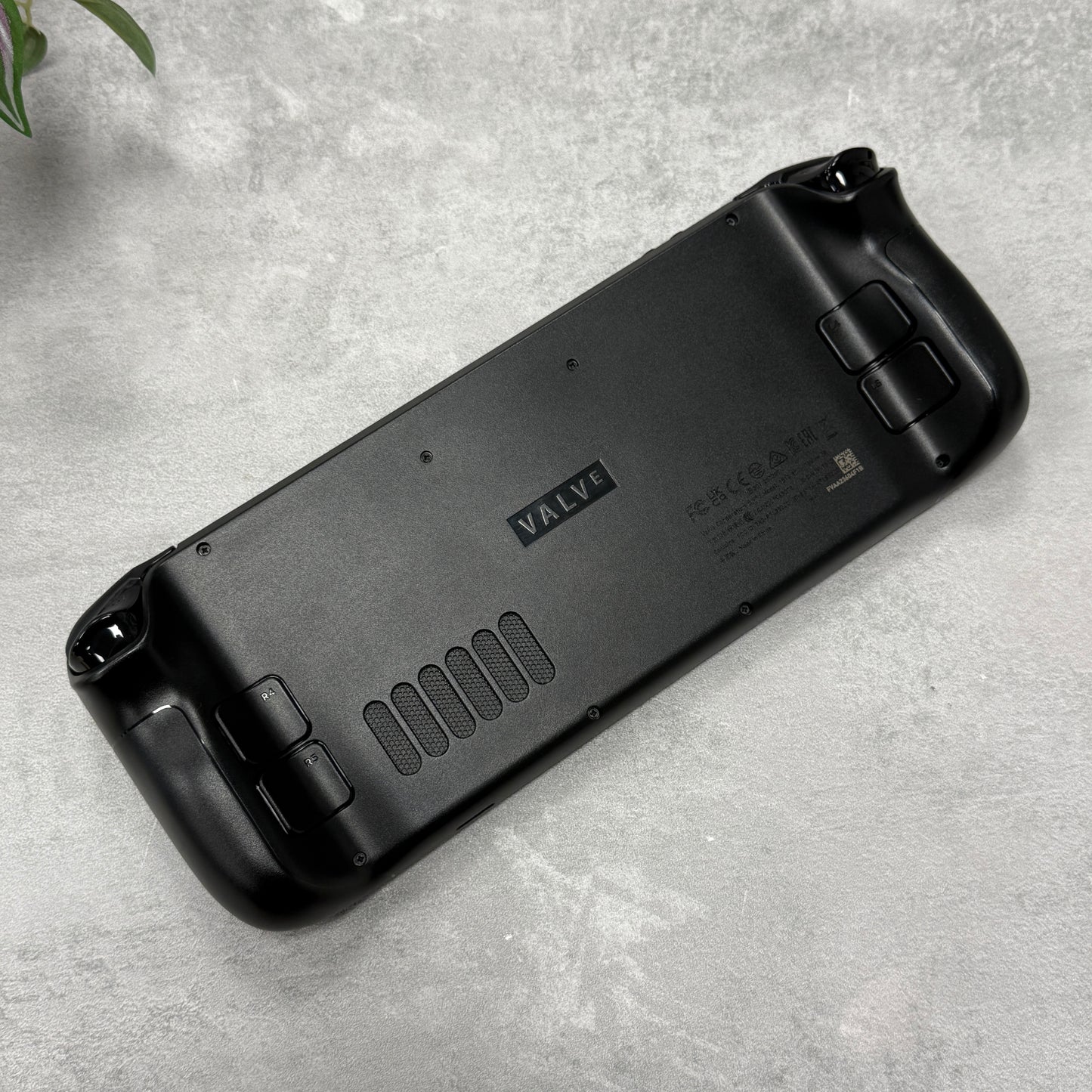 Steam Deck 512GB | 16GB RAM with Carry Case
