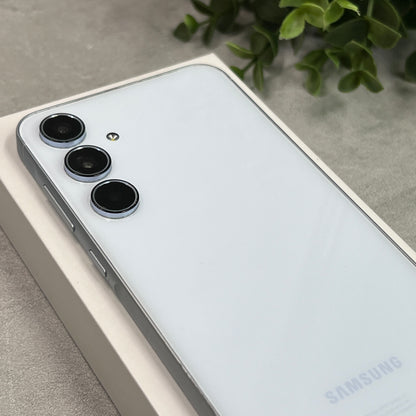 Samsung Galaxy A55 5G Awesome Iceblue (Unlocked)