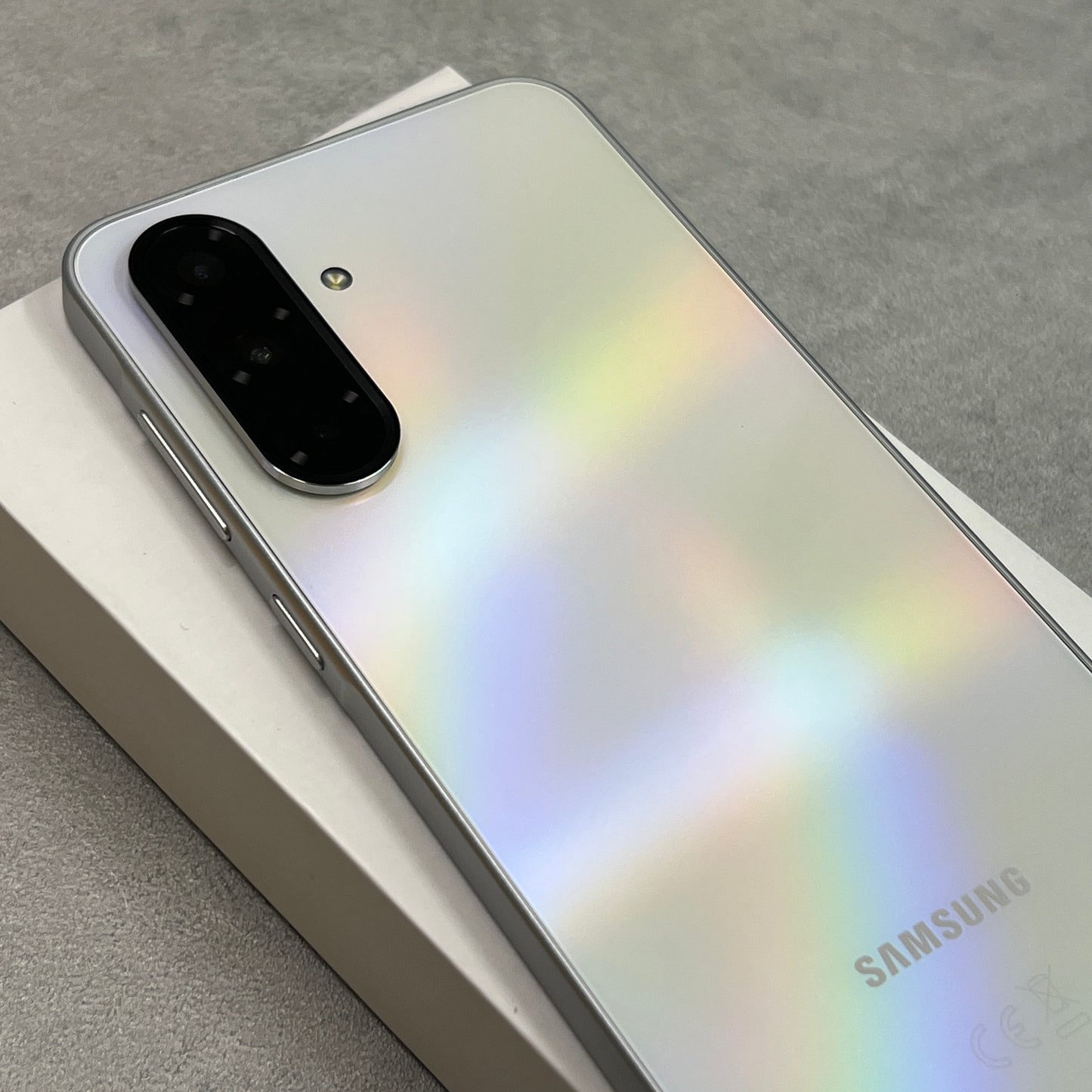 Samsung Galaxy A36 5G Awesome White (Unlocked)