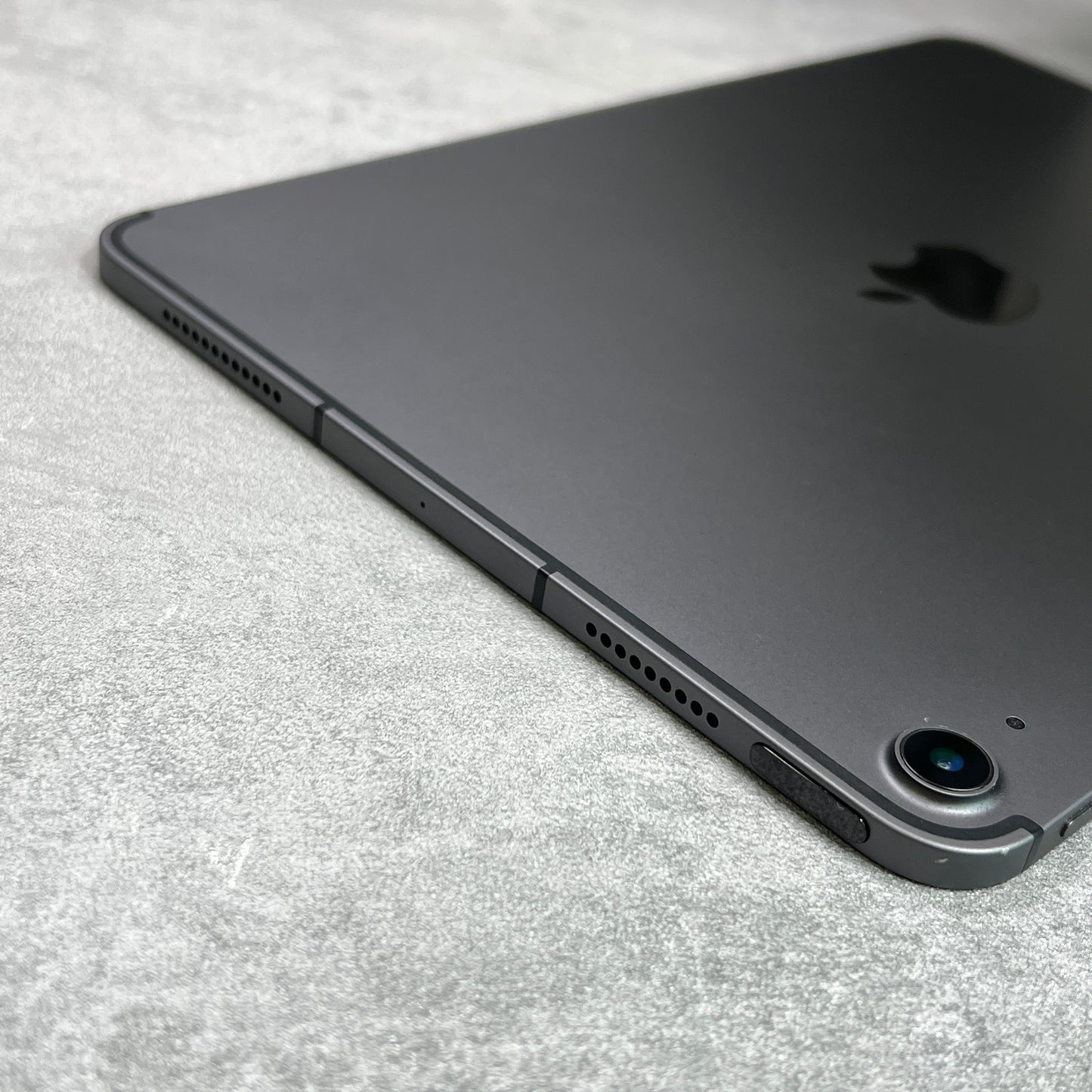 Apple iPad Air 4th Gen 64GB Space Grey *OUTLET*