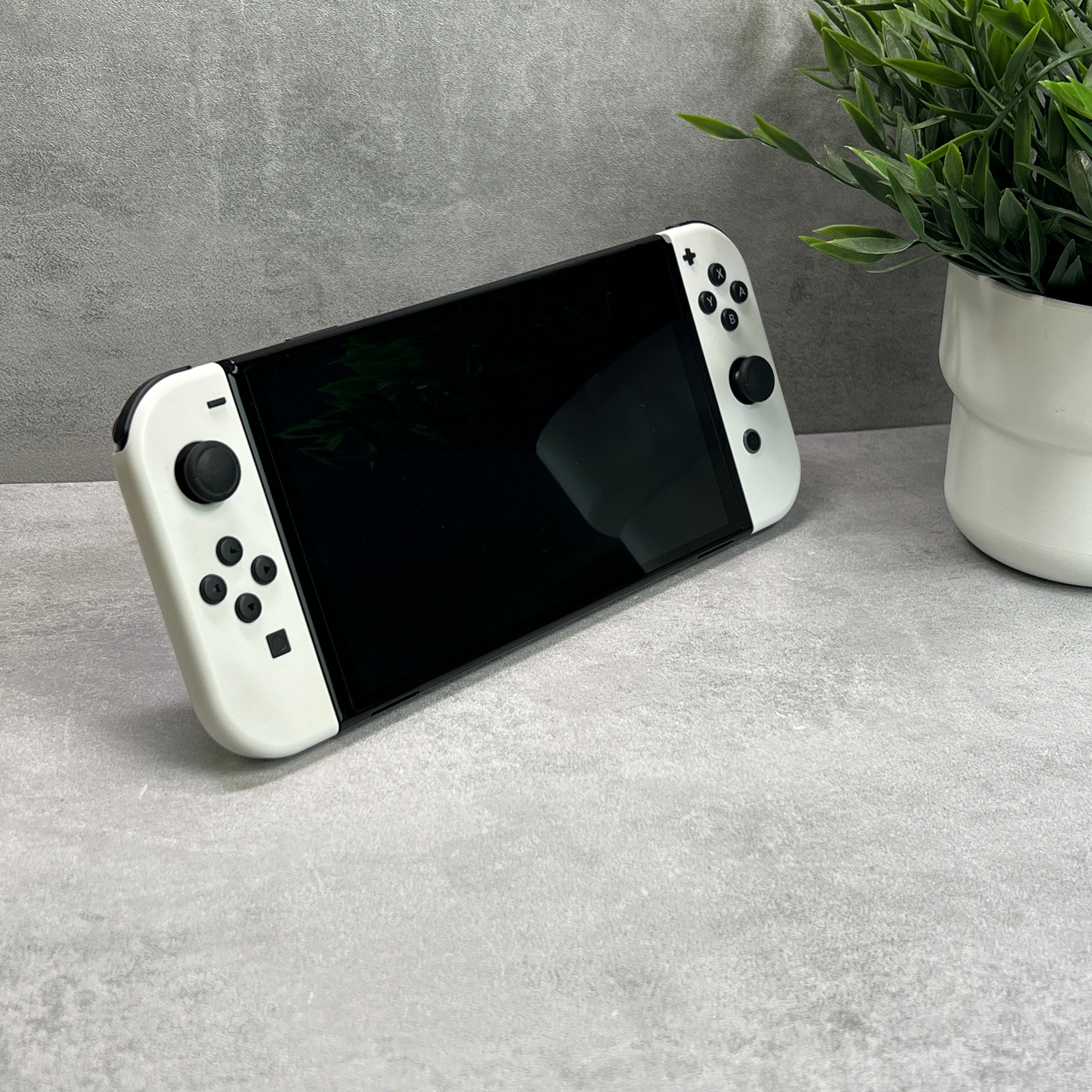 Shop Nintendo Switch OLED Console in White – Calatech