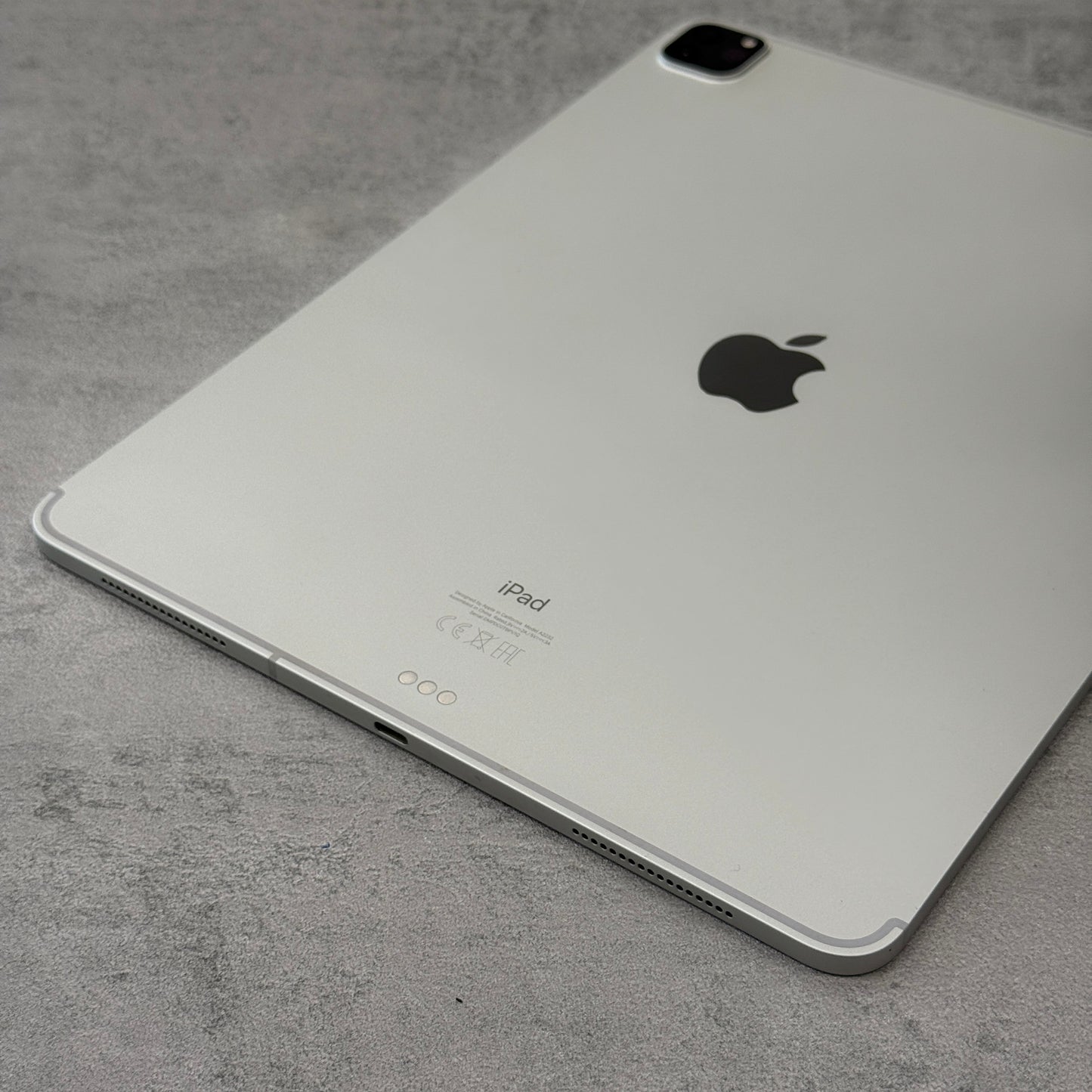 Apple iPad Pro 12.9-inch (4th Gen) 128GB Silver