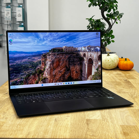 Samsung Galaxy Book2 Pro 256GB