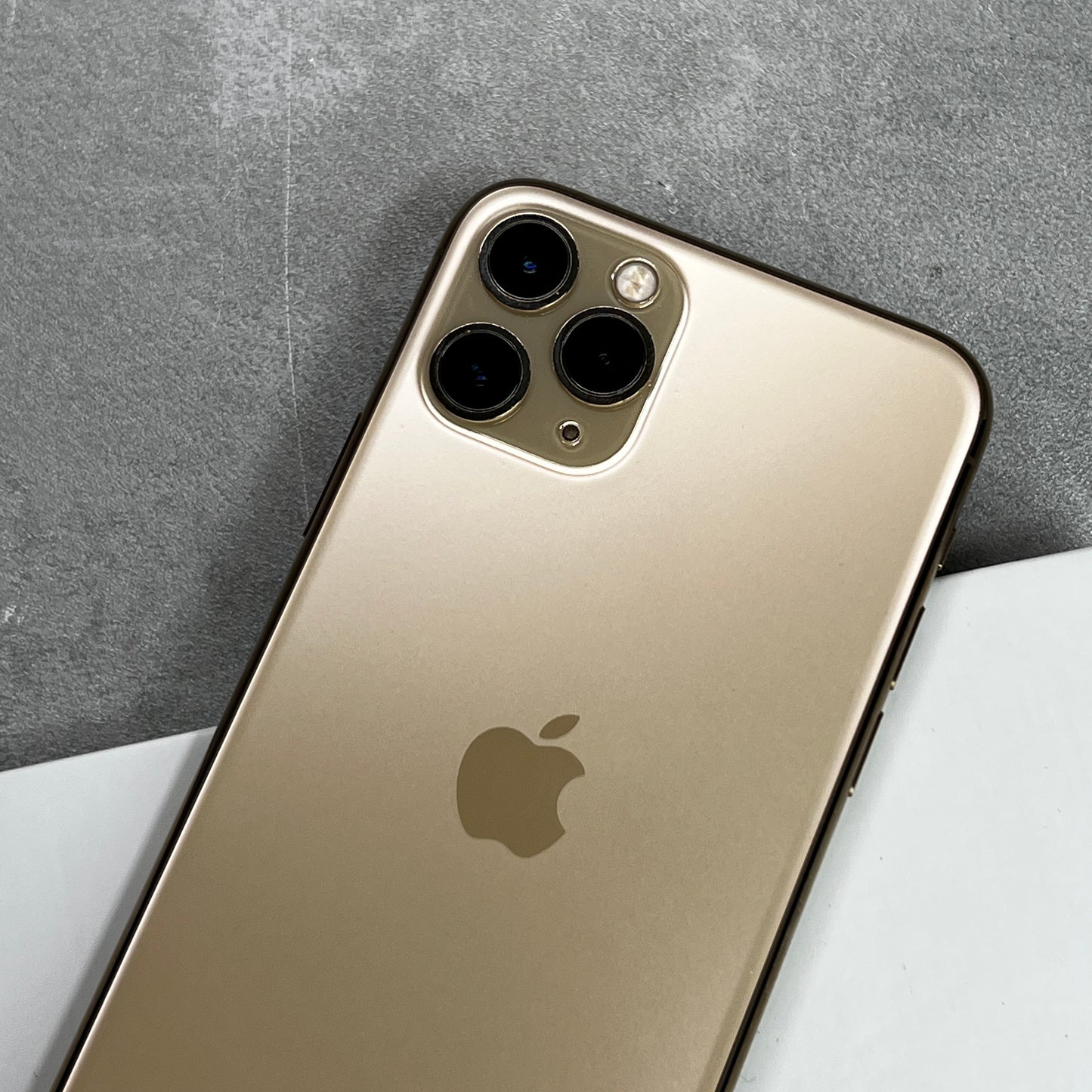 Apple iPhone 11 Pro Gold (Unlocked)