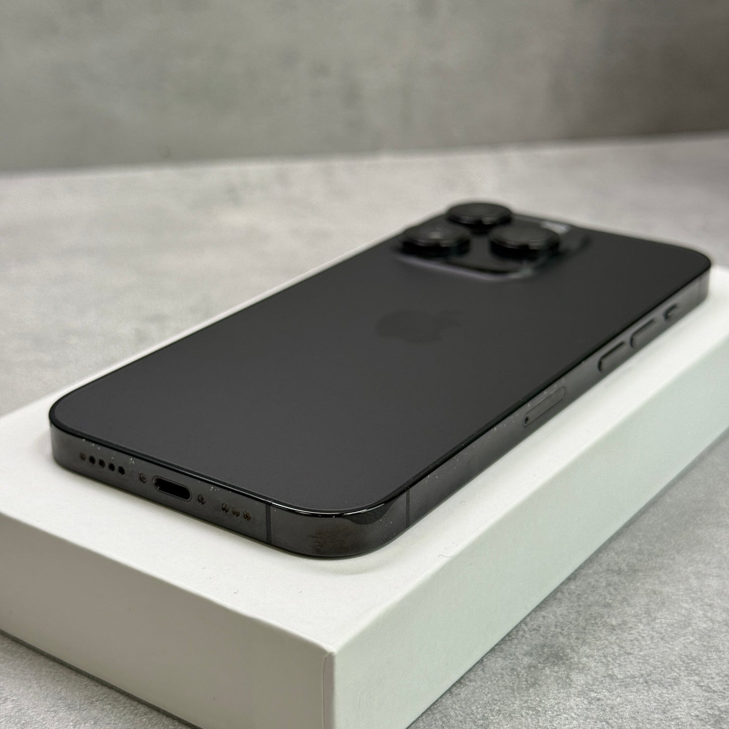 Apple iPhone 14 Pro 128GB Space Black (OUTLET)