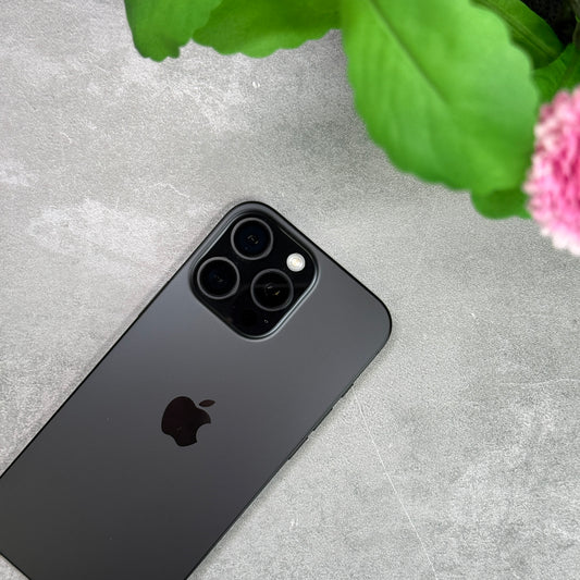 Apple iPhone 16 Pro Max Black Titanium (Unlocked)